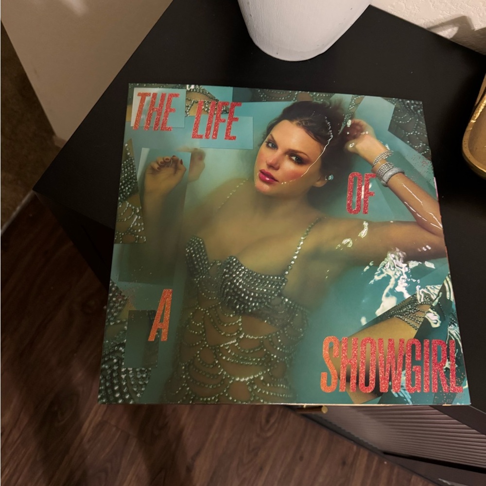 Taylor Swift "The Life of a Showgirl" Vinyl